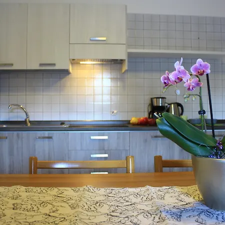 3Muzen Apartments Hotel apartamentowy Tremosine