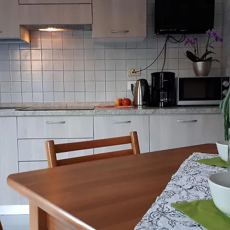 3Muzen Apartments *